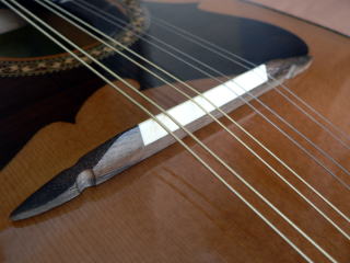 XN231☆スズキバイオリン マンドリン M-218 ハードケース付 / SUZUKI